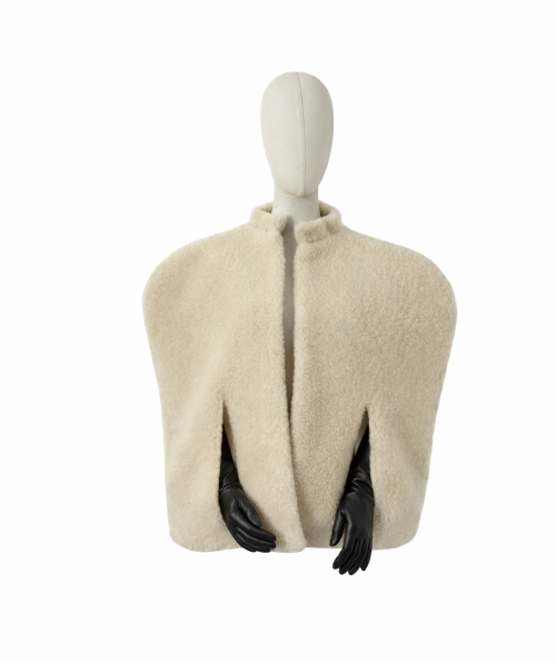 c343c8f4-f7b5-4982-a765-e137652aa377-1