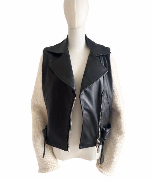 b2da220c-ca69-46ca-b136-f36c97a12c5e